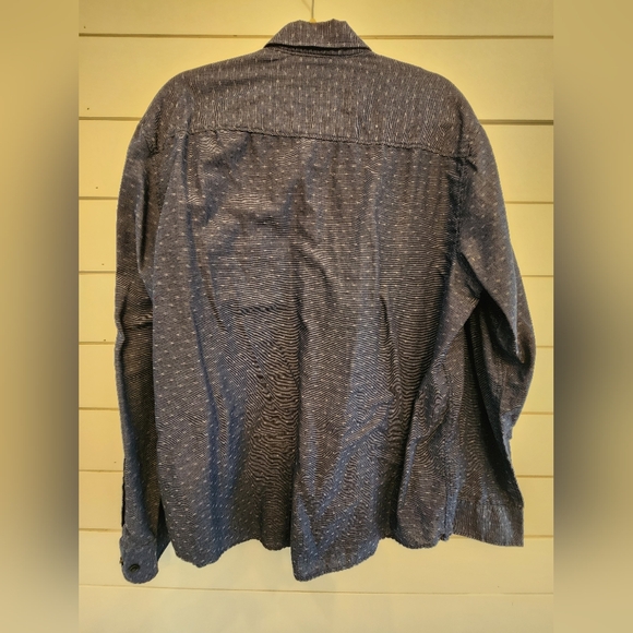 Pair of Michael Brandon XL Shirts - Picture 4 of 8